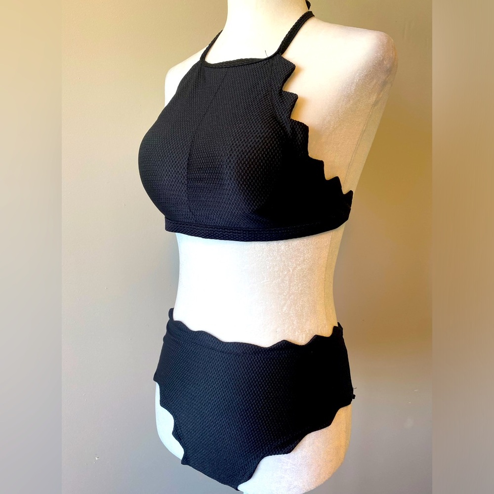Zigzag Swimsuit Set